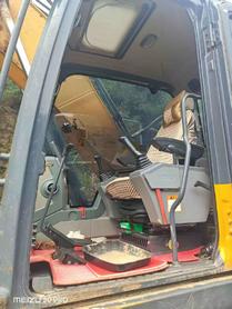 Buy XCMG XE215 Used Excavator / 3 Buy XCMG XE215 Used Excavator / 3