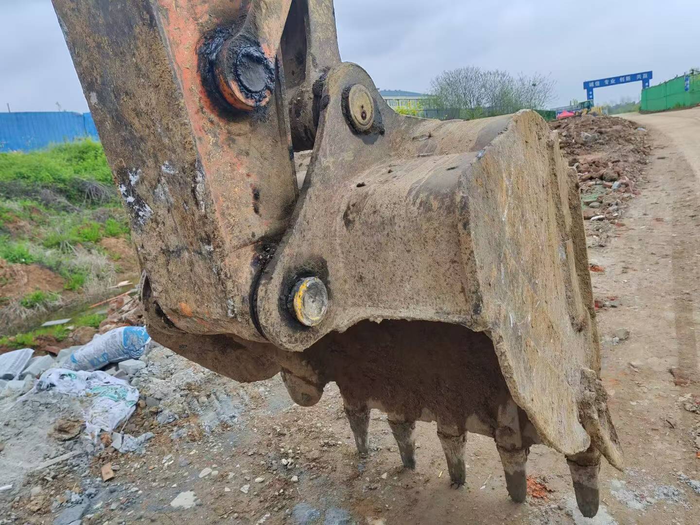 Buy Hitachi EX210 Used Excavator / 5