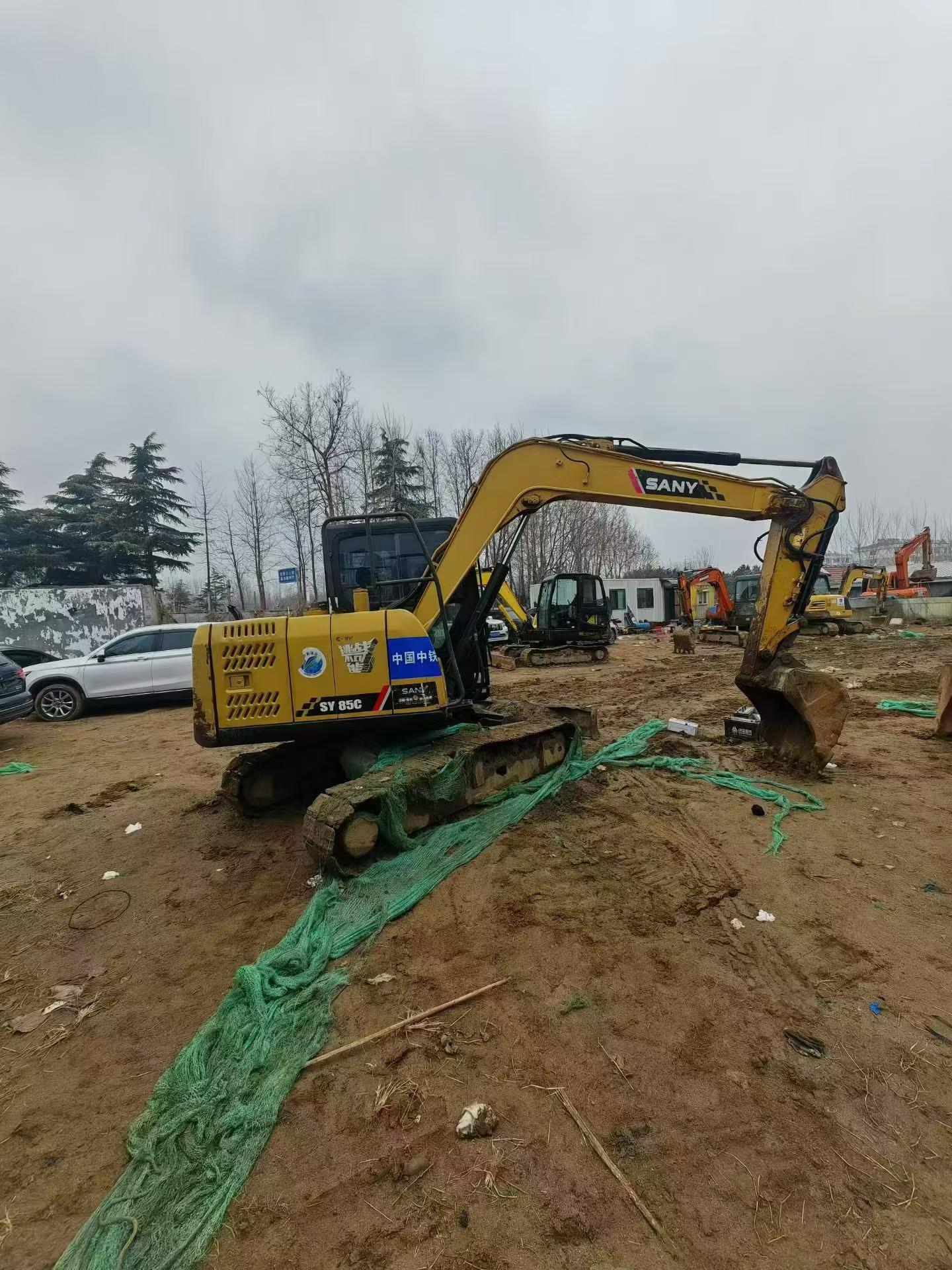 Buy Sany SY75 Used Excavator / 3