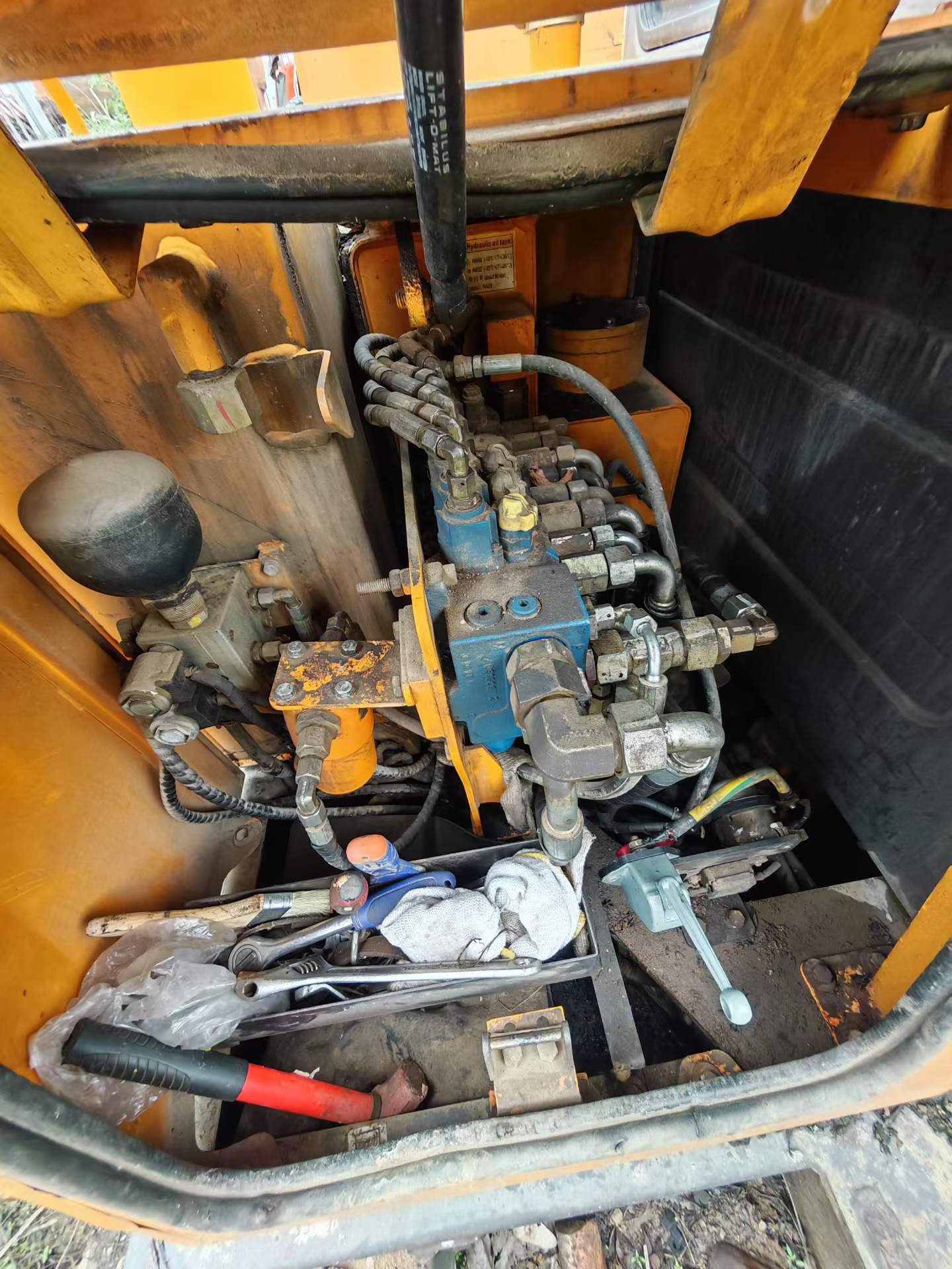 Buy Sany SY55 Used Excavator / 2