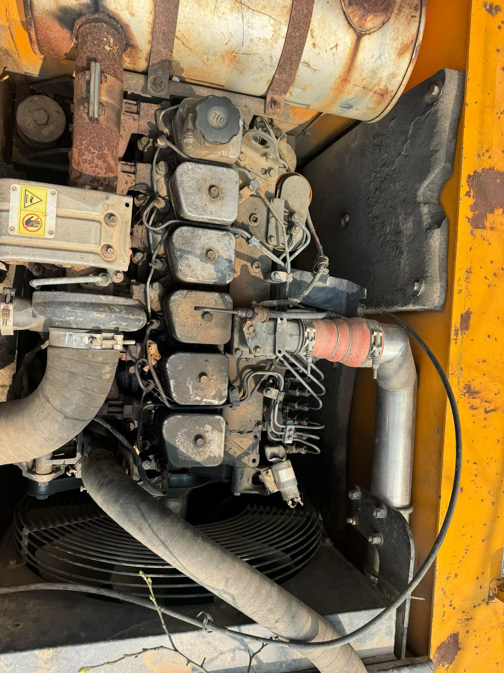 Buy Hyundai R215-7 Used Excavator / 2