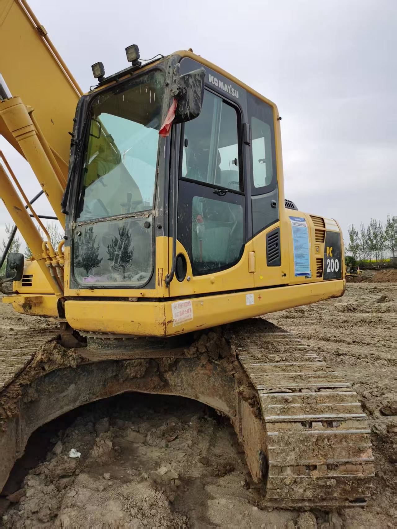 Buy Komatsu PC200-8 Used Excavator / 5
