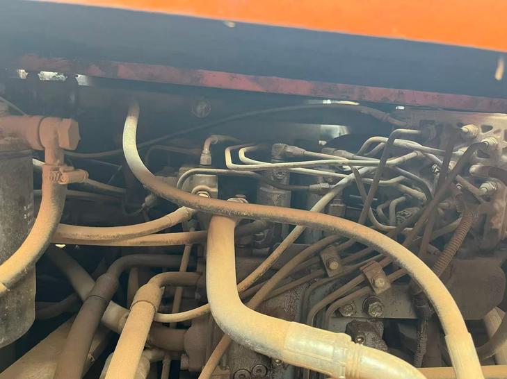 Buy Hitachi ZX200-3G Used Excavator / 1