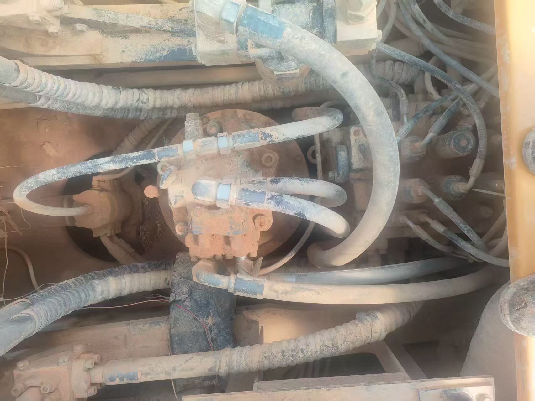 Buy XCMG XE490D Used Excavator / 4 Buy XCMG XE490D Used Excavator / 4