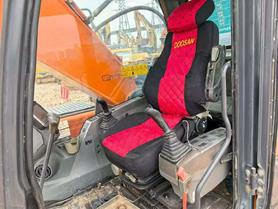 Buy Doosan DH200-3 Used Excavator / 7 Buy Doosan DH200-3 Used Excavator / 7