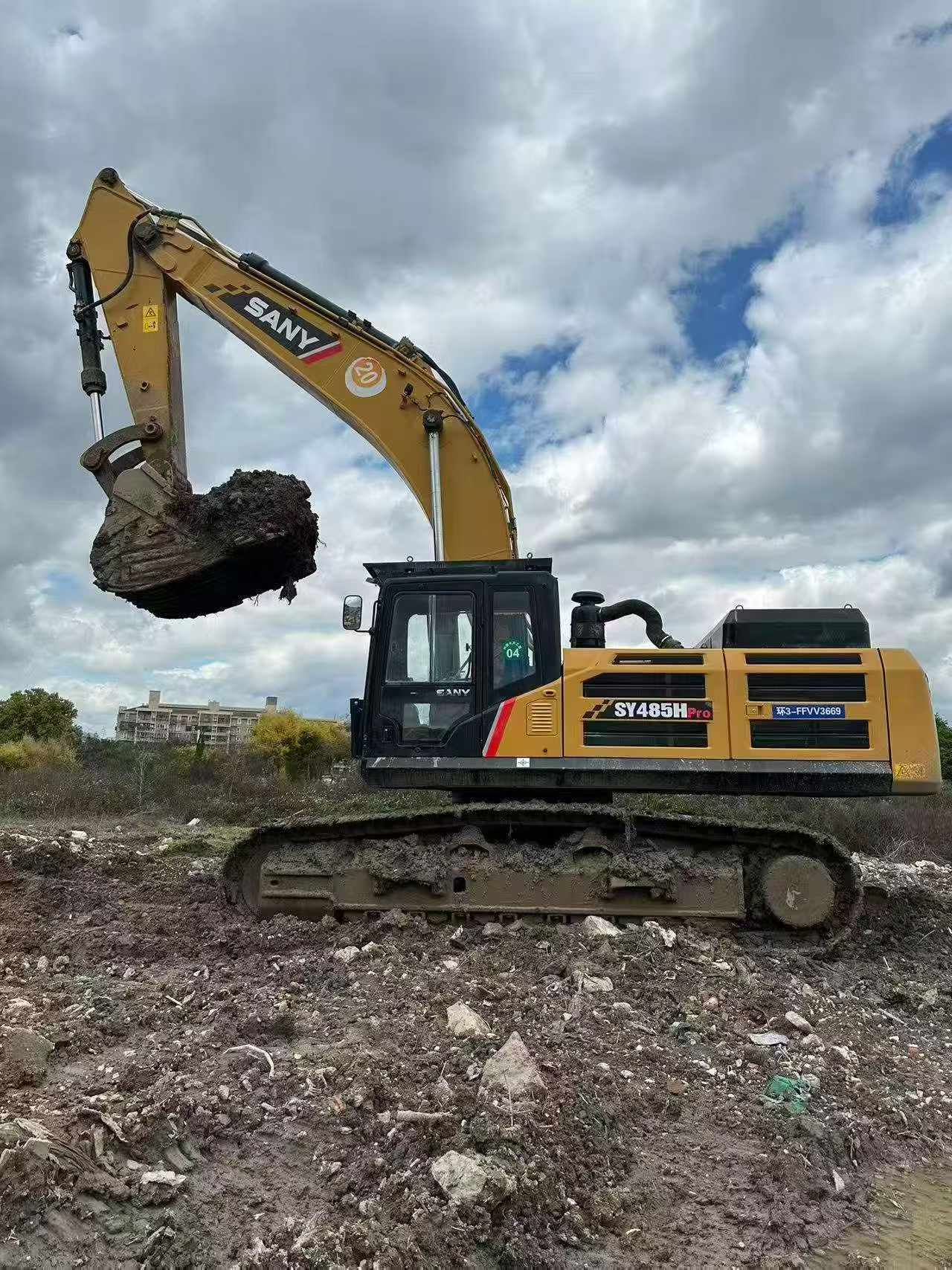 Купить Sany SY485C Подержанный Экскаватор