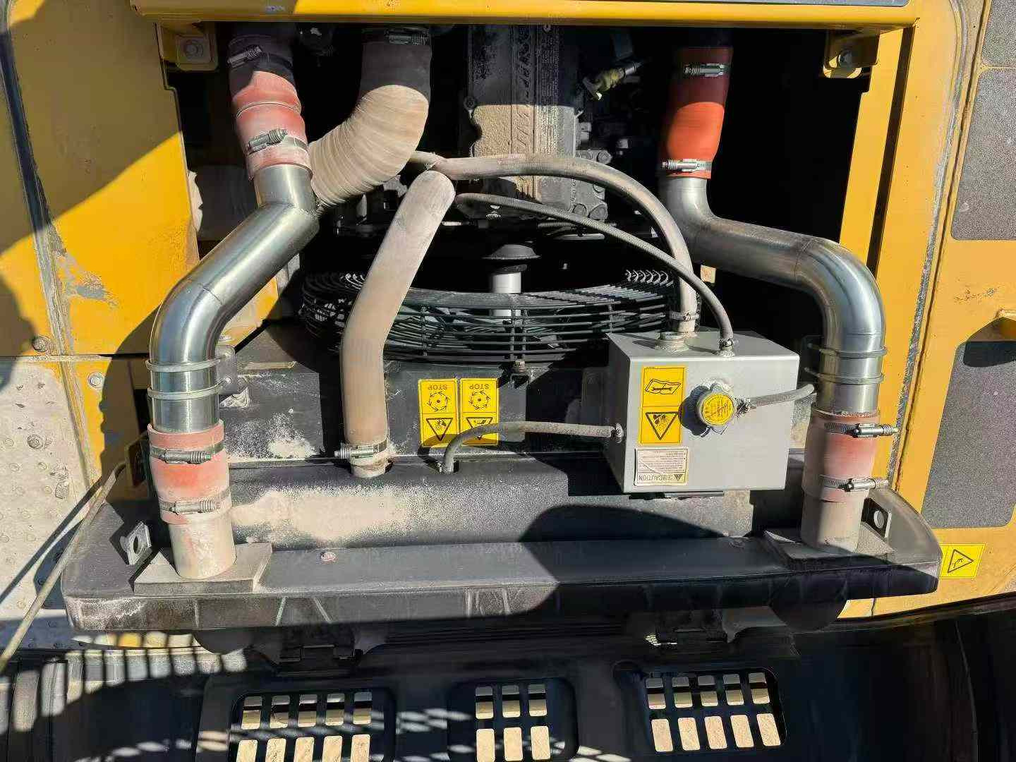 Buy XCMG XE380K Used Excavator / 8