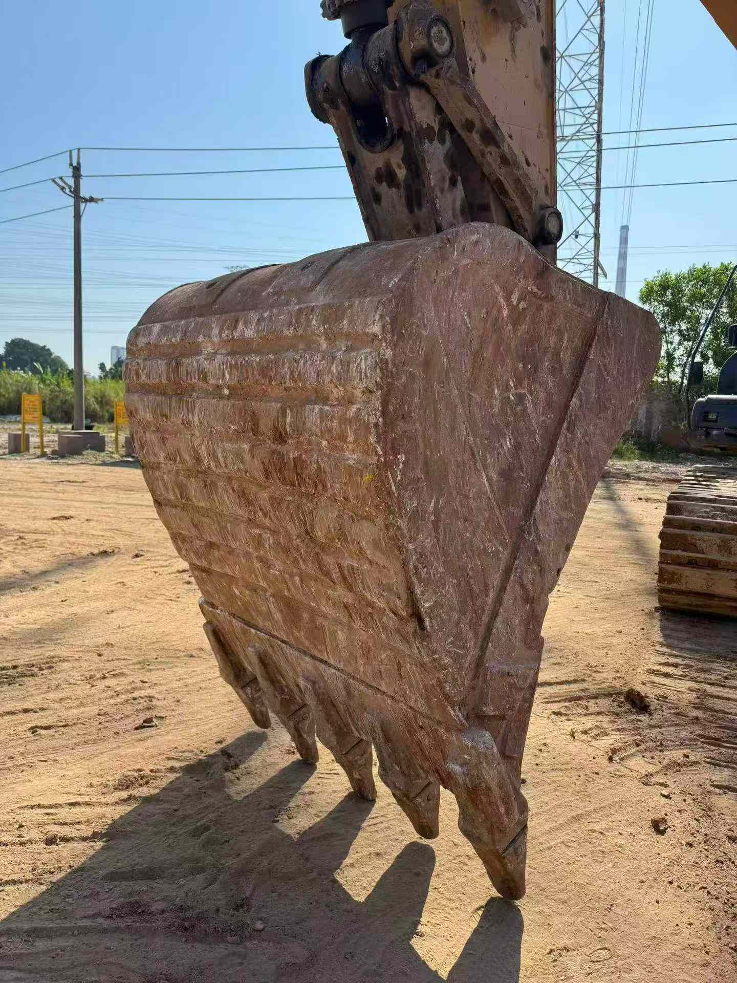 Buy XCMG XE380K Used Excavator / 2