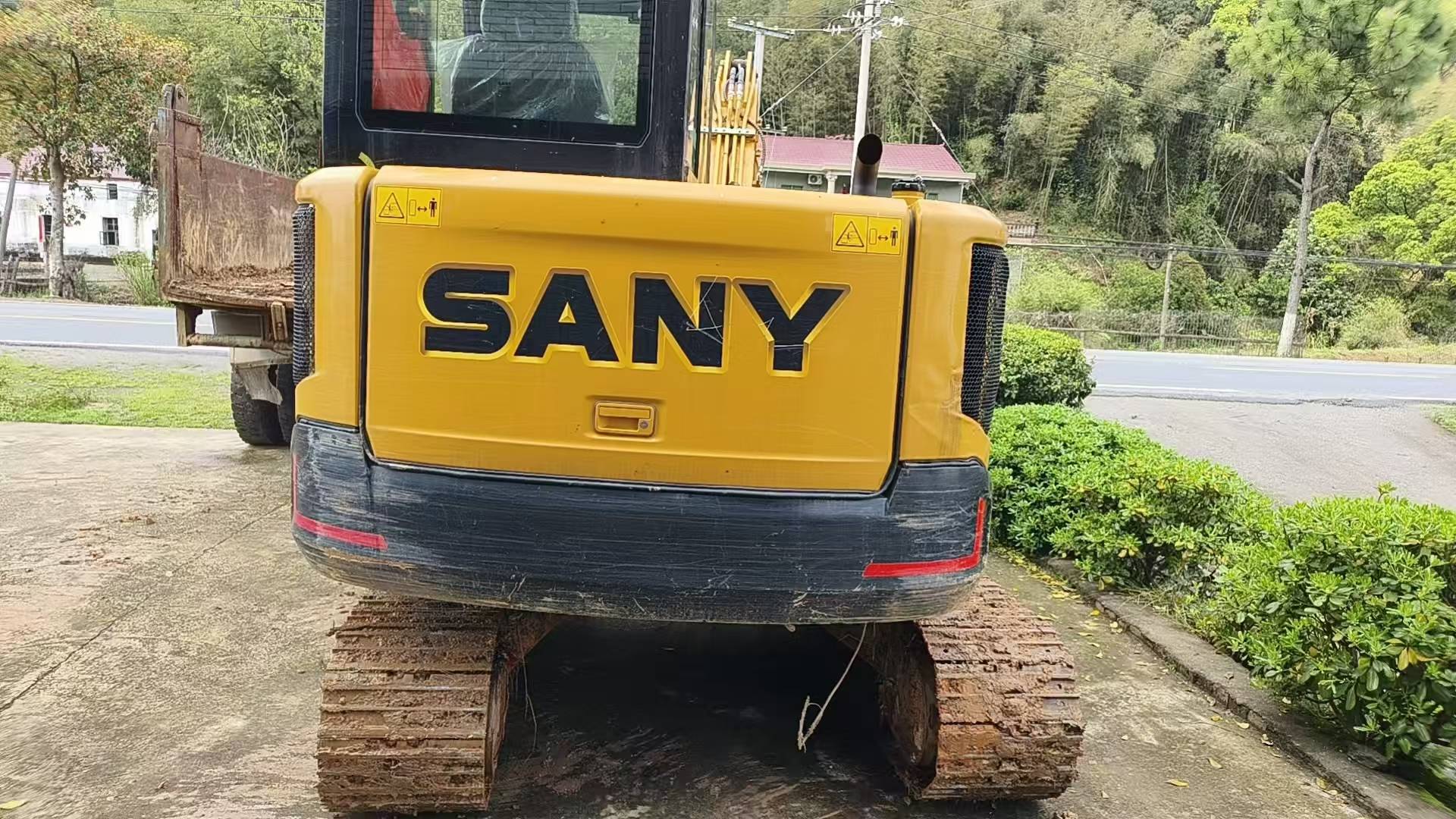 Buy Sany SY60 Used Excavator / 5