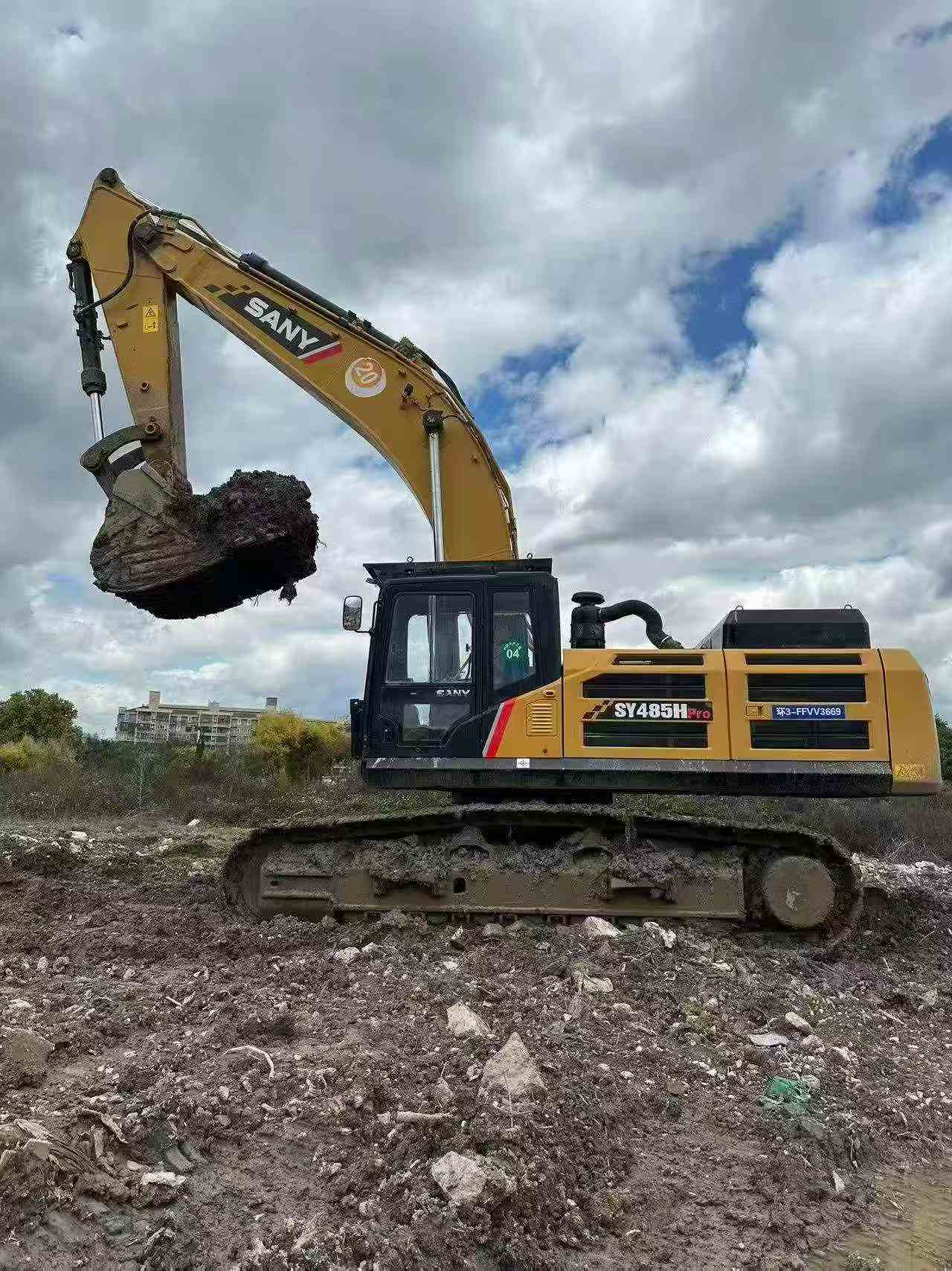 Купить Sany SY485C Подержанный Экскаватор