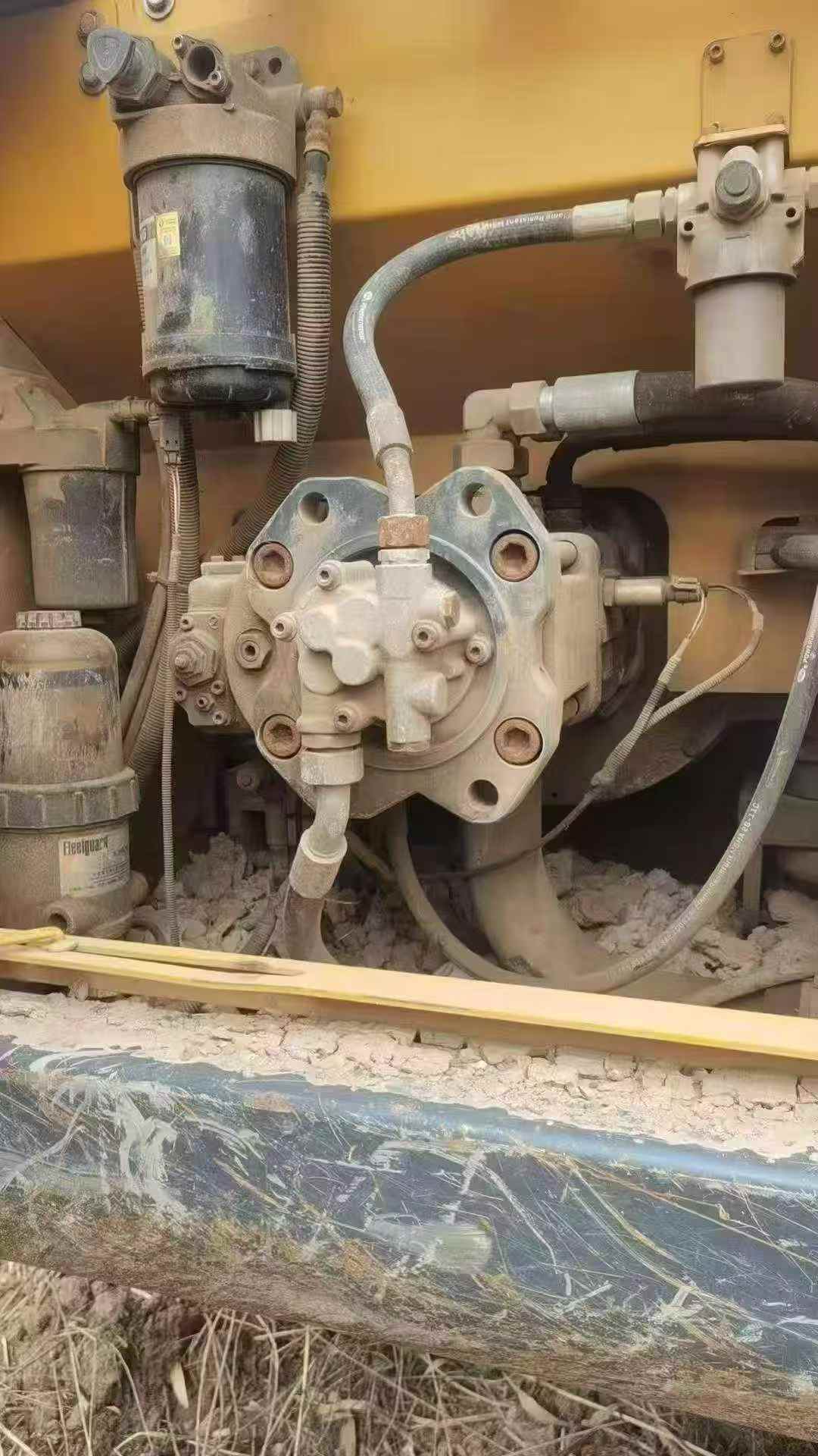 Buy XCMG XE200 Used Excavator / 2