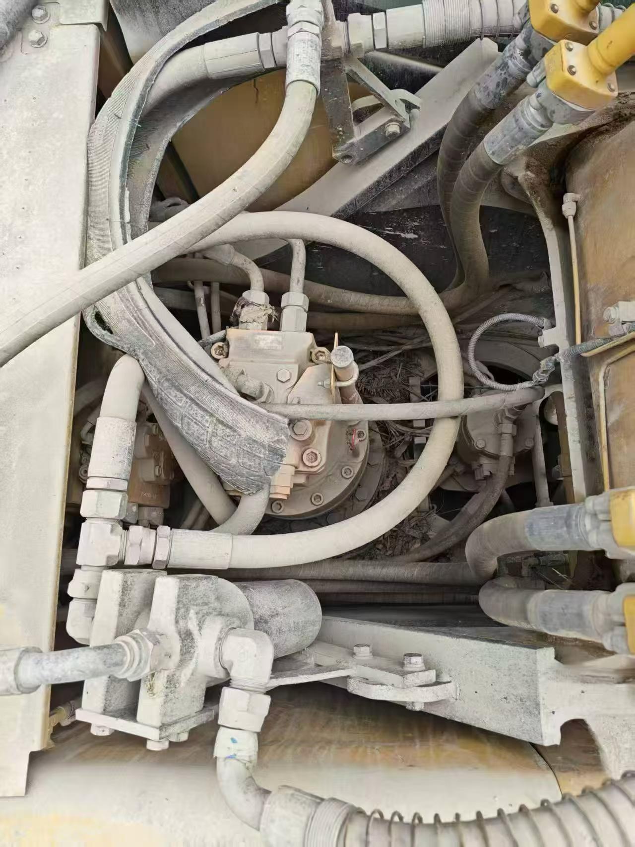 Buy Sany SY215C Used Excavator / 8