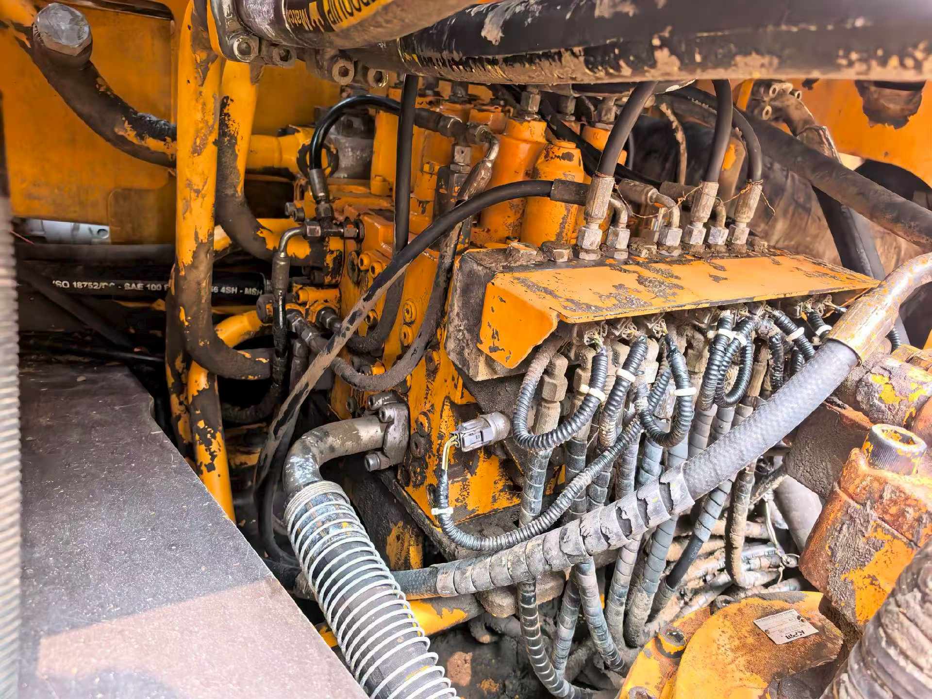 Buy Sany SY305-9 Used Excavator / 7