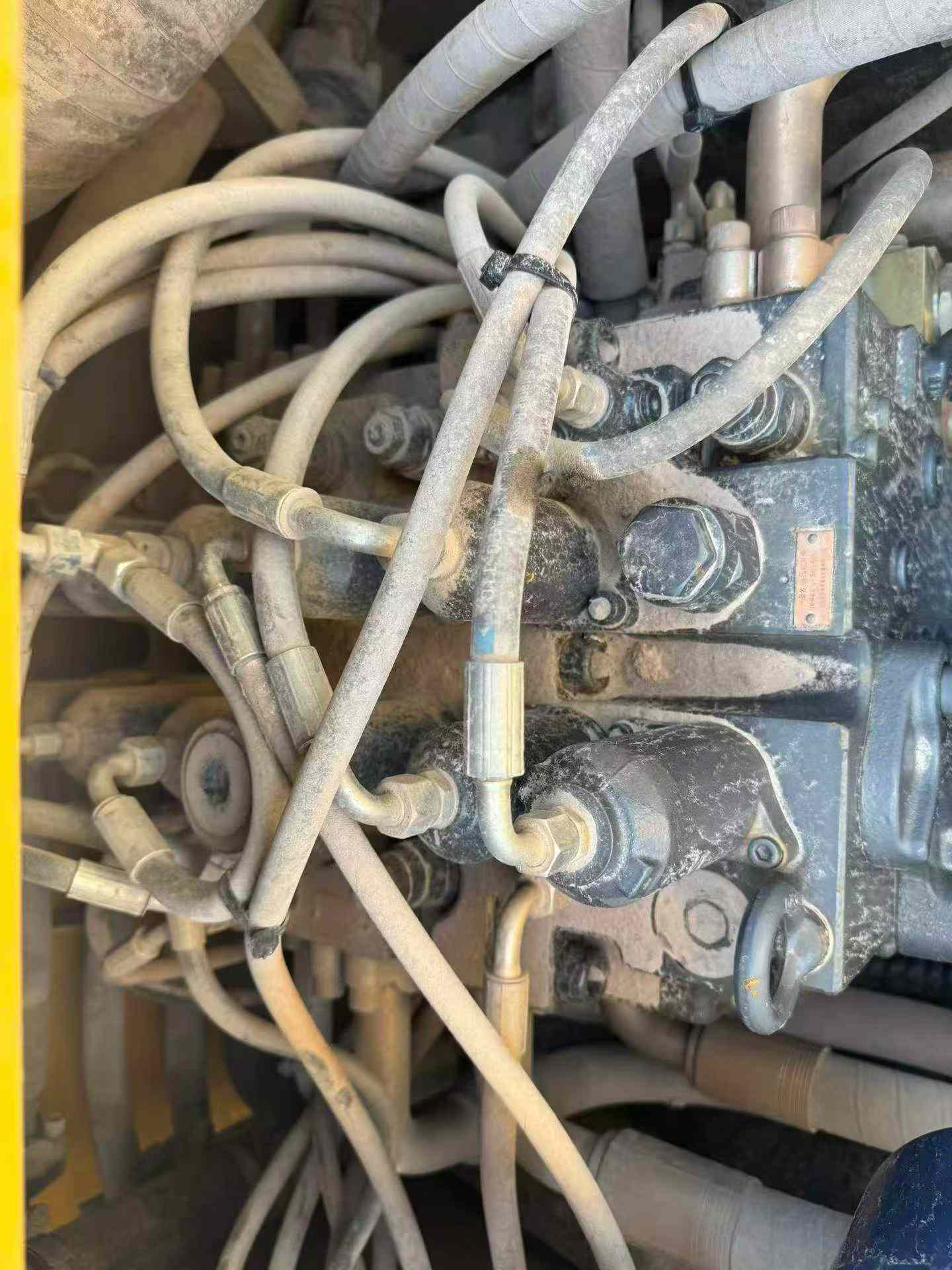 Buy XCMG XE380K Used Excavator / 7