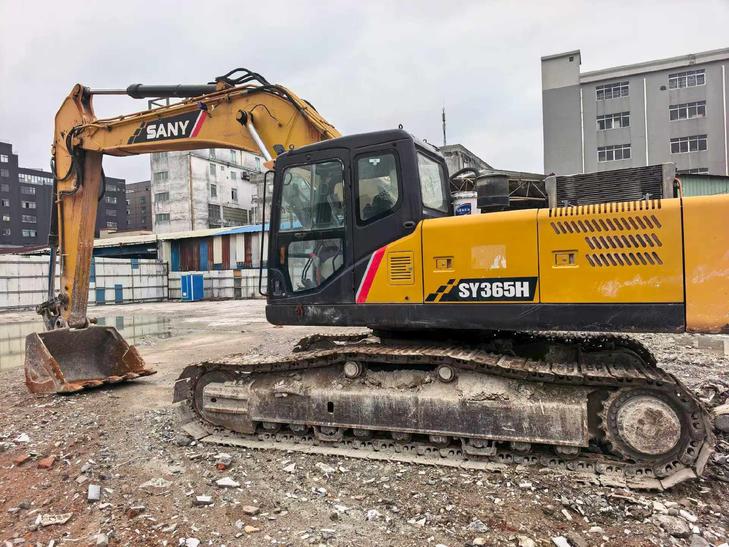 Buy Sany SY335C Used Excavator / 1