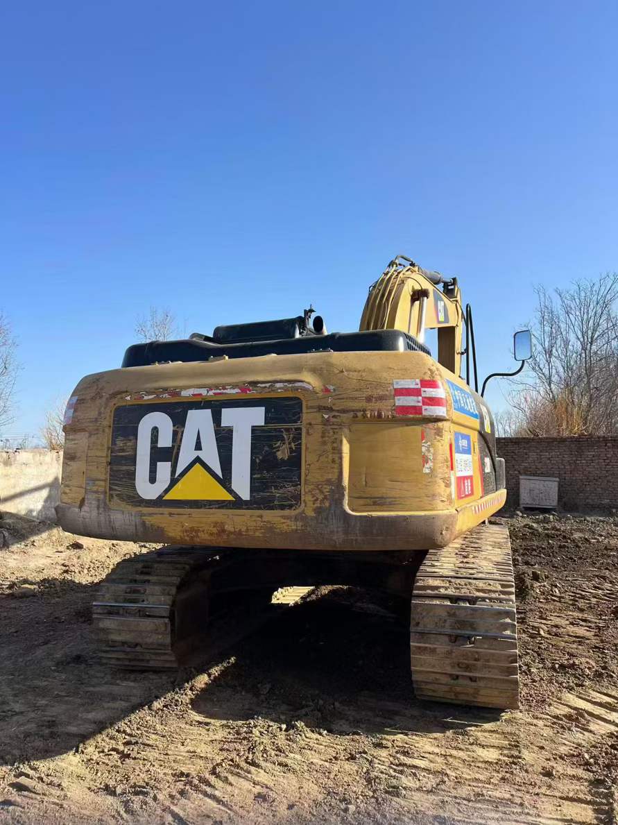 Buy Caterpillar 320D2GC Used Excavator / 3
