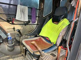 Buy Hitachi ZX200-3G Used Excavator / 2 Buy Hitachi ZX200-3G Used Excavator / 2