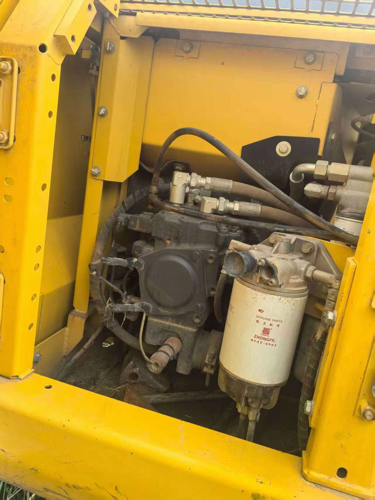 Buy Komatsu PC130-8 Used Excavator / 9