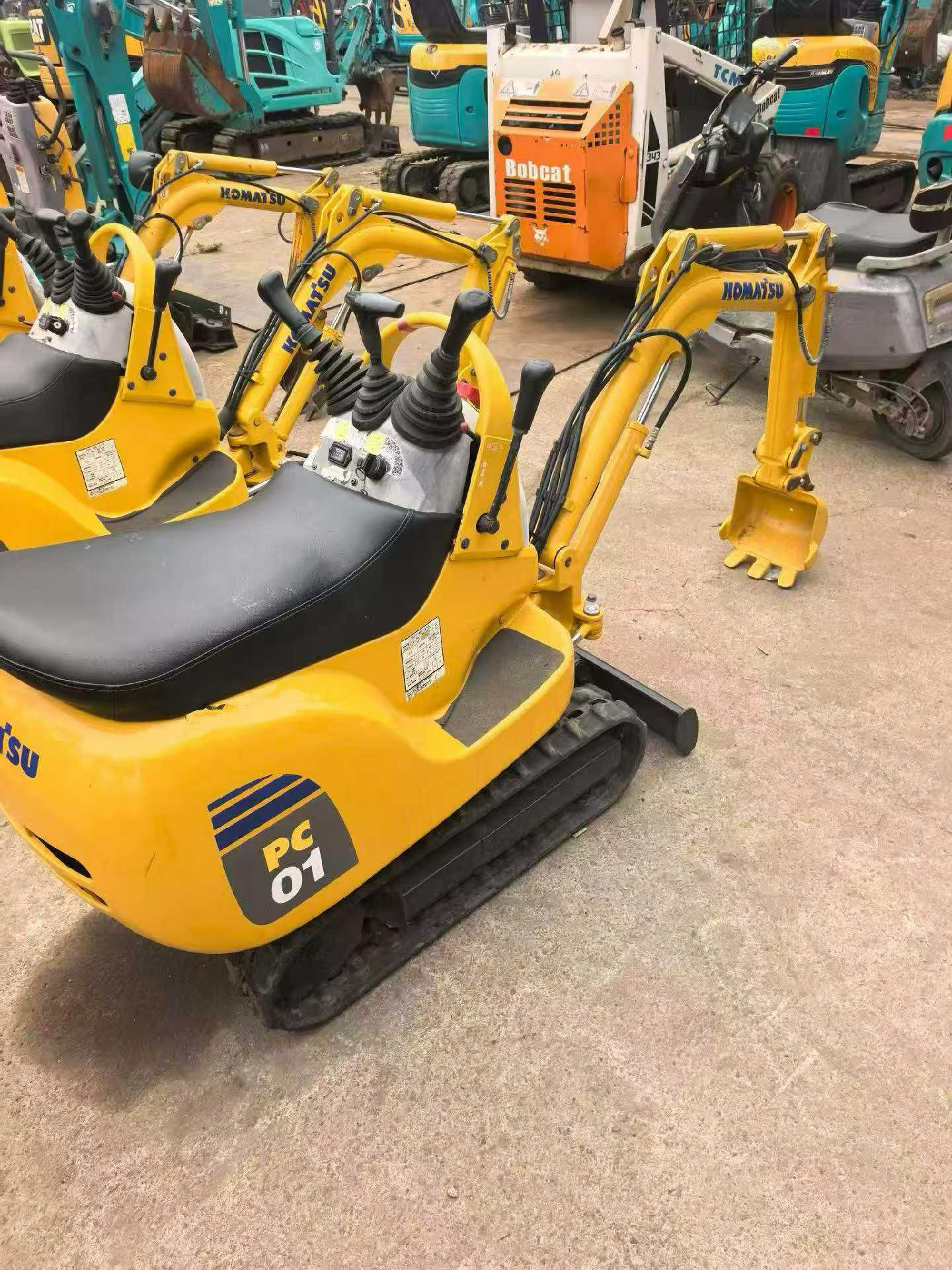 Buy Komatsu PC01 Used Excavator / 3