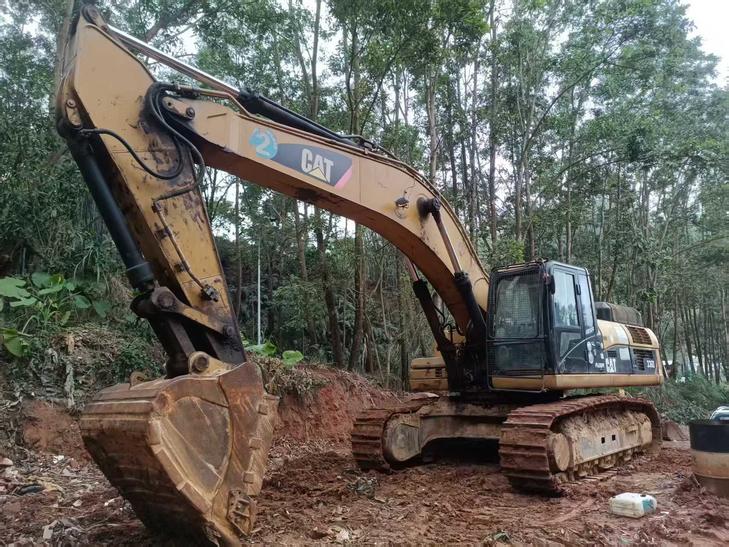 Buy Caterpillar 336E Used Excavator / 1