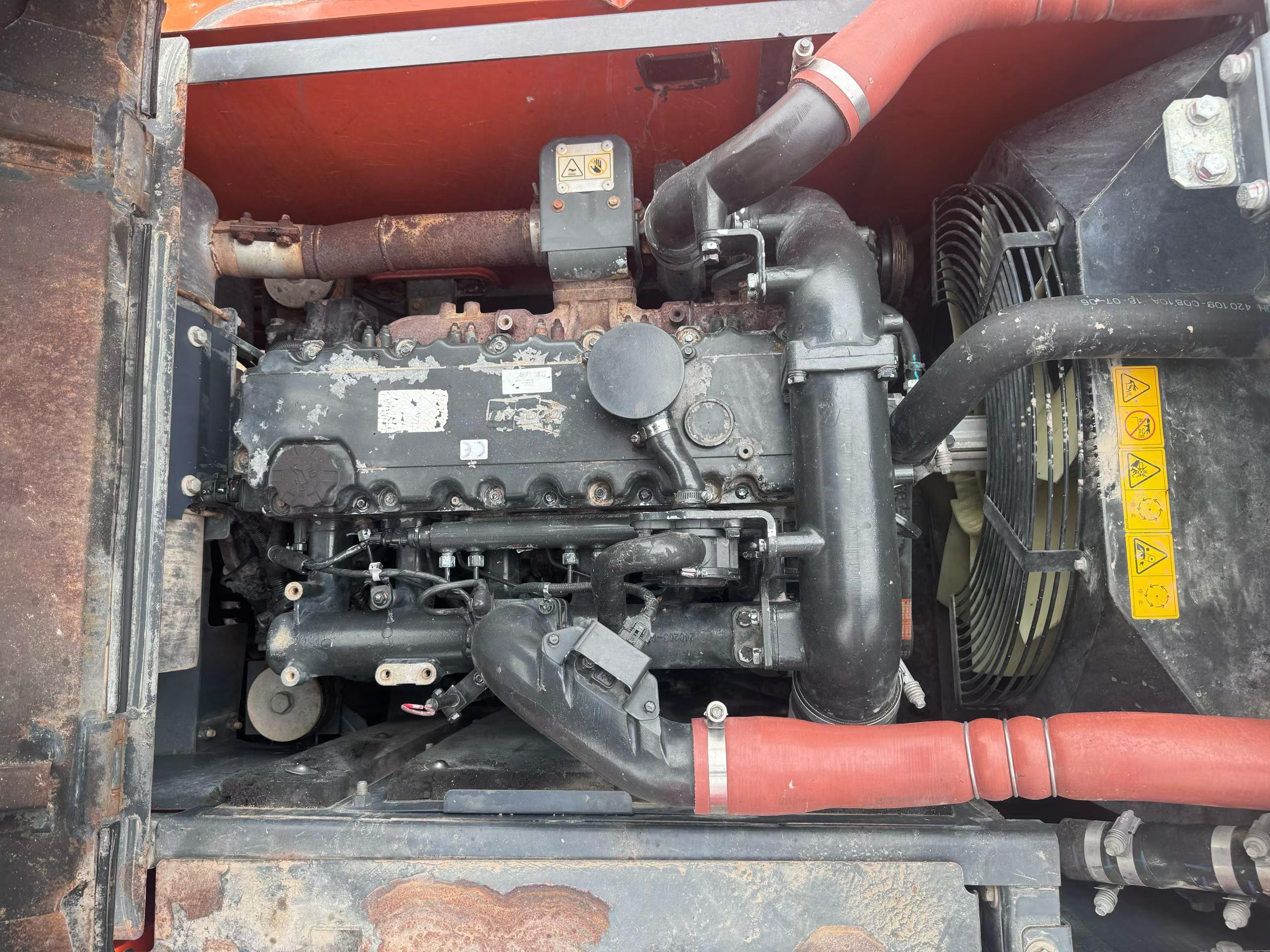 Buy Doosan DX215-9C Used Excavator / 4