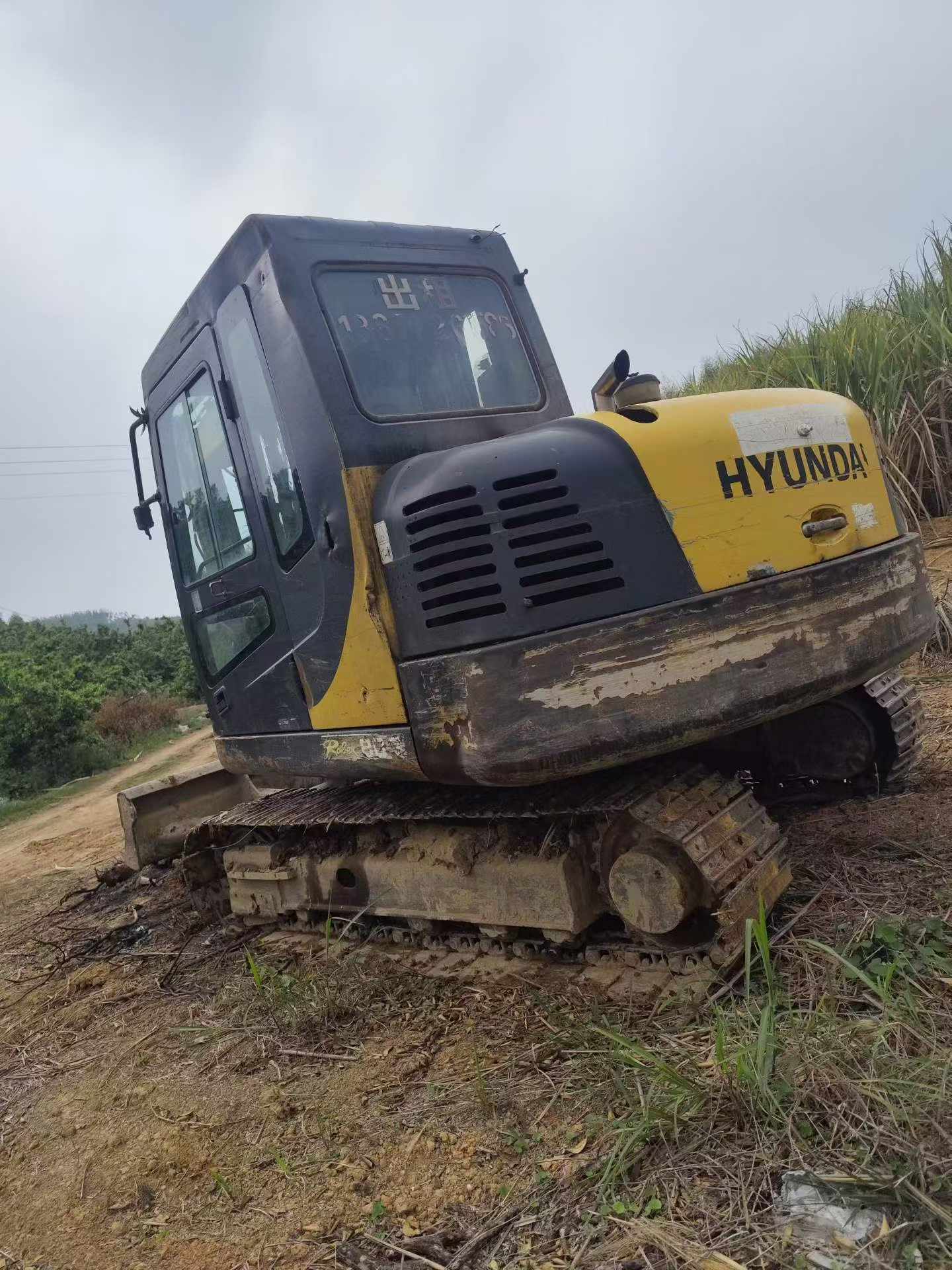 Buy Hyundai R80G Used Excavator / 4