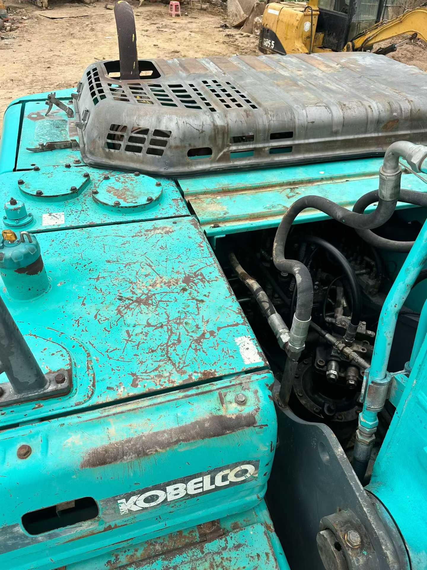 Buy Kobelco SK210-6 Used Excavator / 5