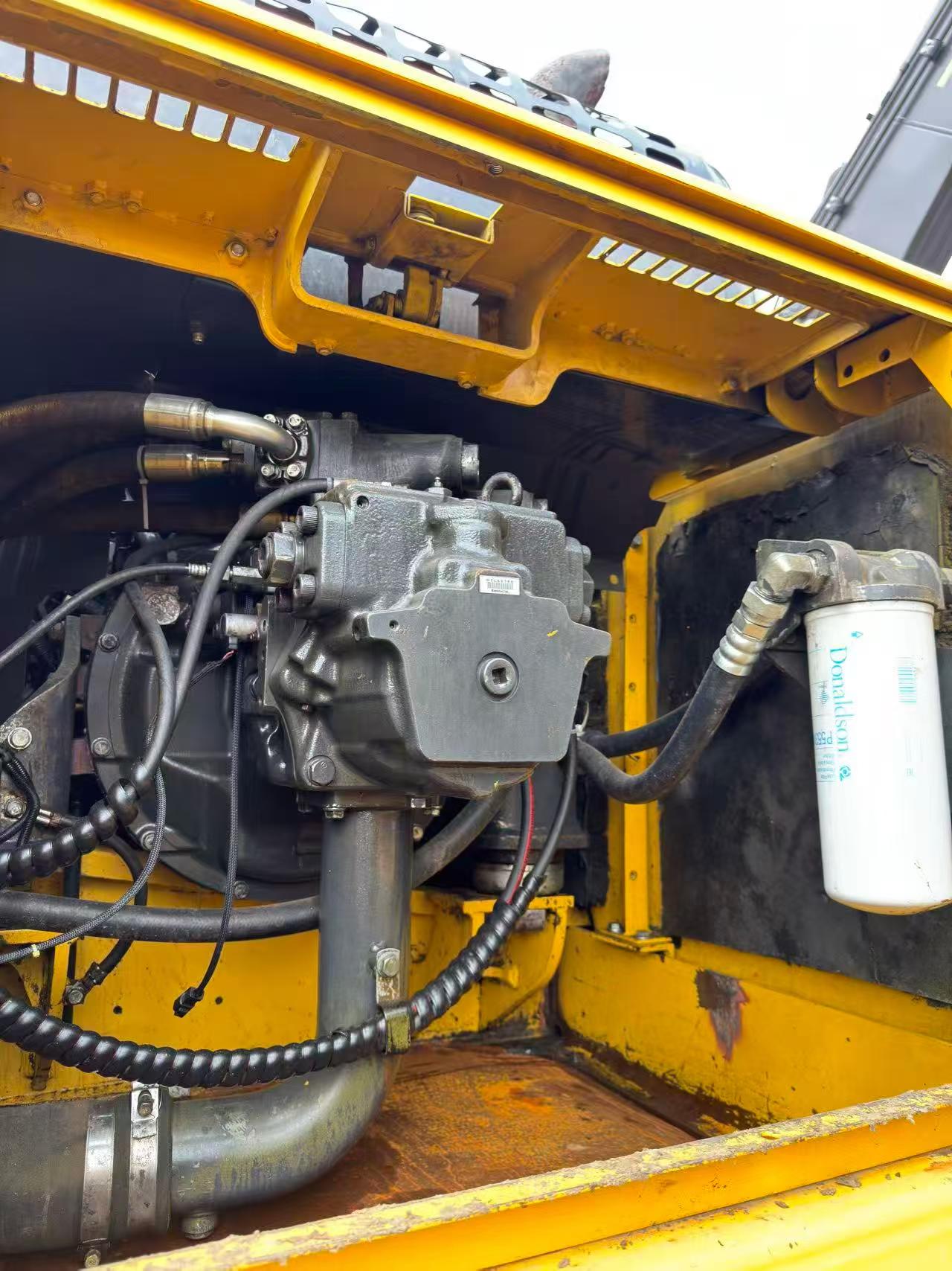 Buy Komatsu PC360-7 Used Excavator / 2 Buy Komatsu PC360-7 Used Excavator / 2