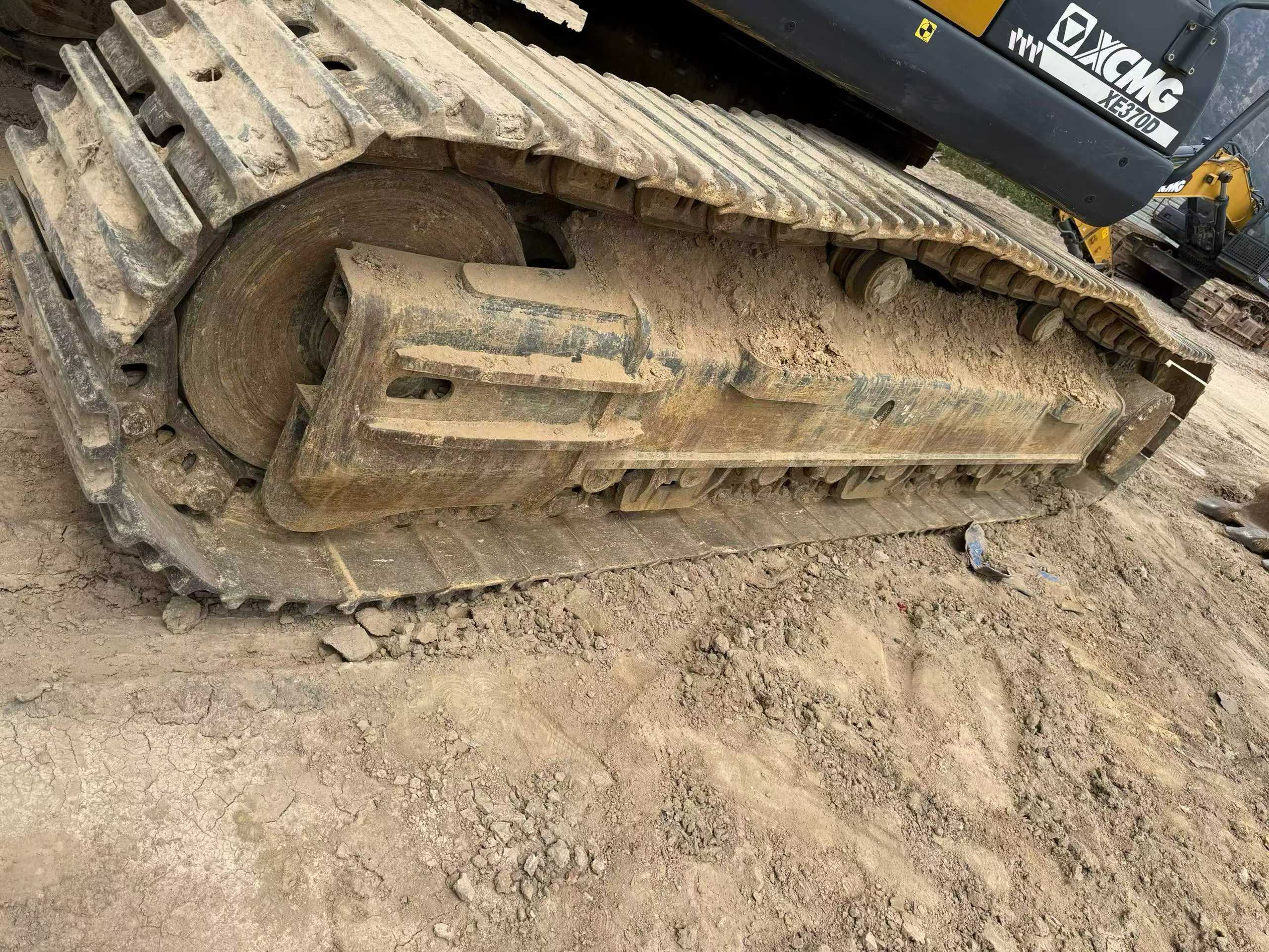 Buy XCMG XE370 Used Excavator / 5 Buy XCMG XE370 Used Excavator / 5