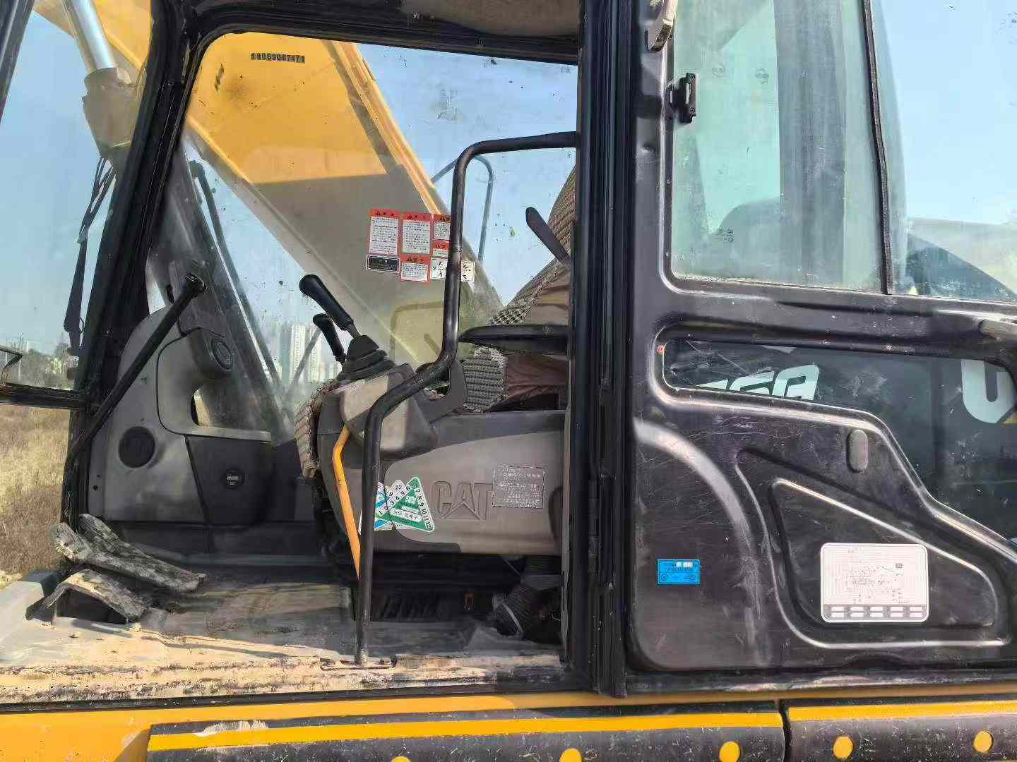 Buy Caterpillar 320A Used Excavator / 2