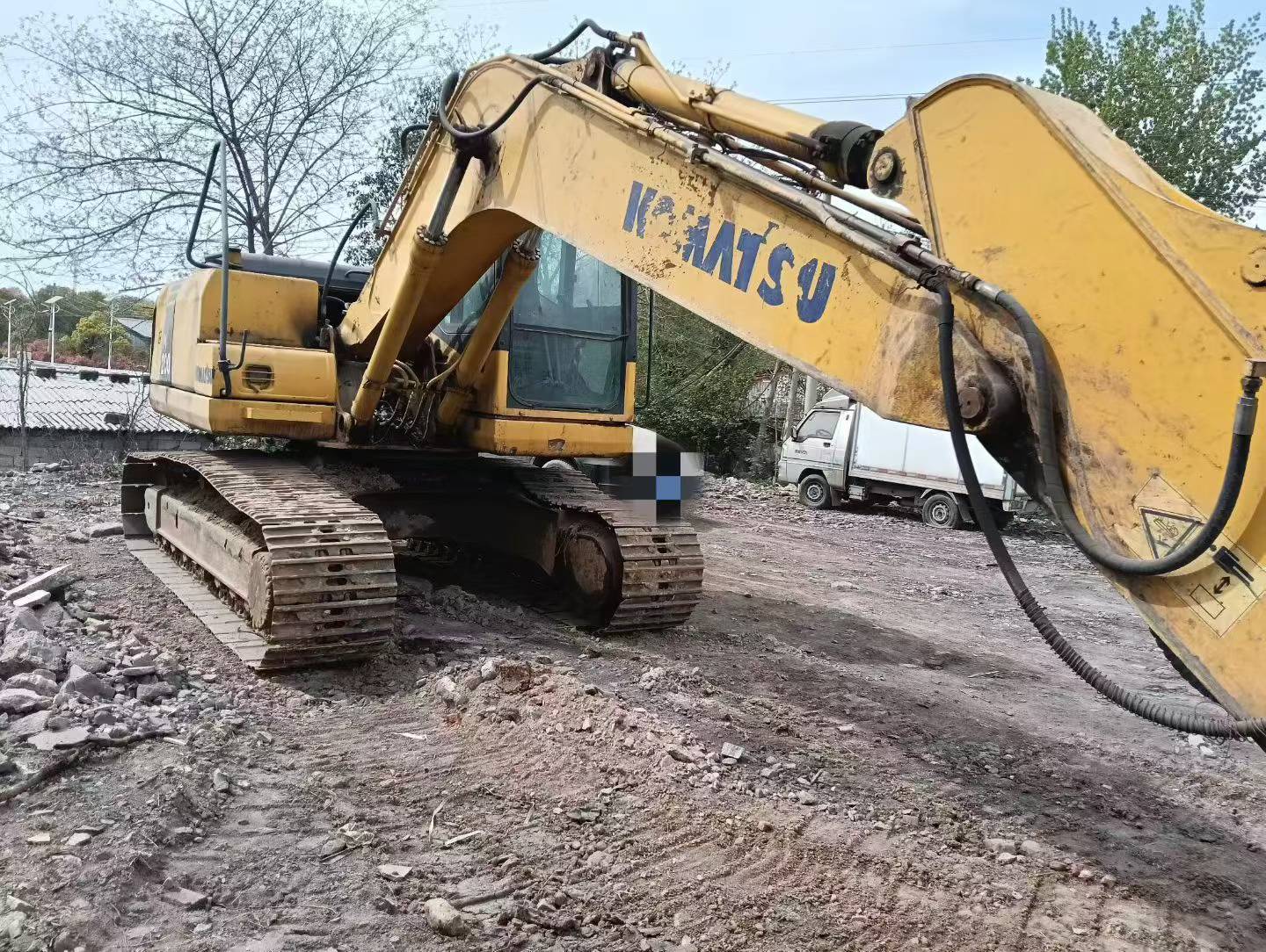 Buy Komatsu PC160-6 Used Excavator / 2 Buy Komatsu PC160-6 Used Excavator / 2