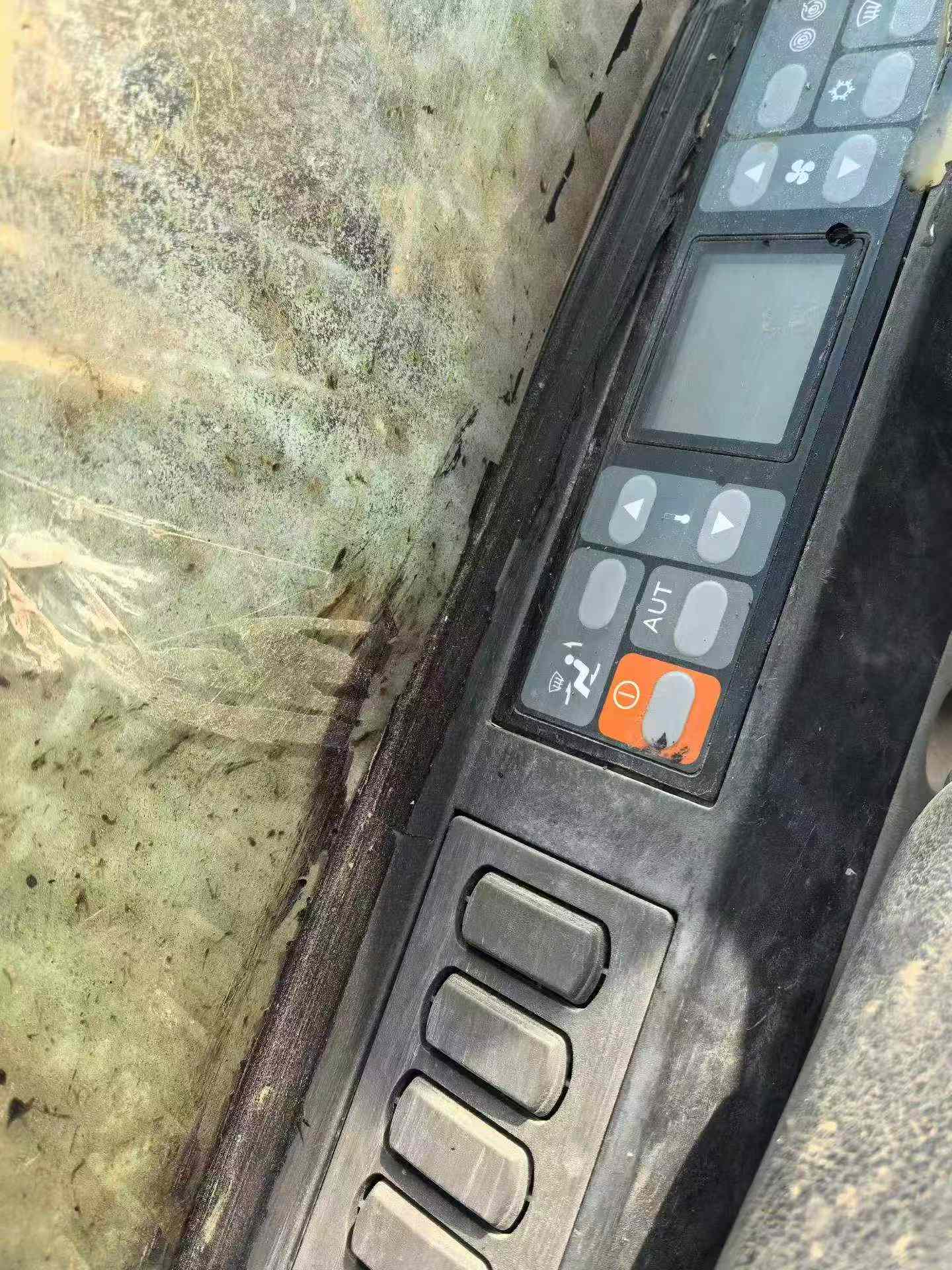 Buy Caterpillar 320A Used Excavator / 9