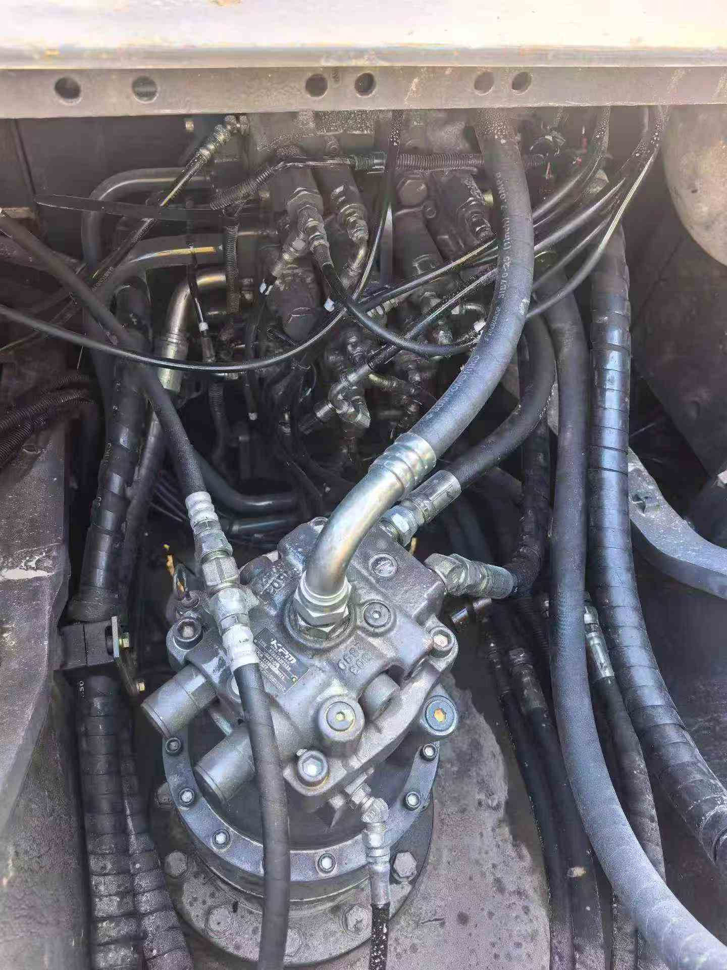 Buy Sumitomo SH210-5 Used Excavator / 5