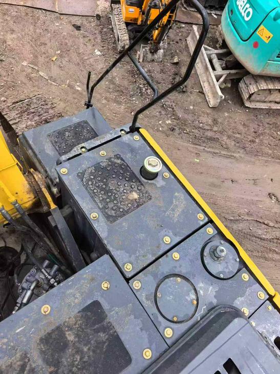 Buy Sumitomo SH210-6 Used Excavator / 1