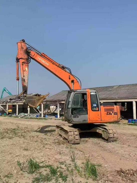 Buy Hitachi EX120 Used Excavator / 1
