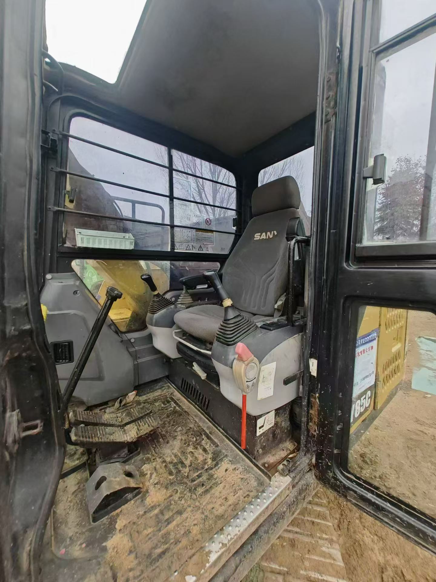 Buy Sany SY75 Used Excavator / 5