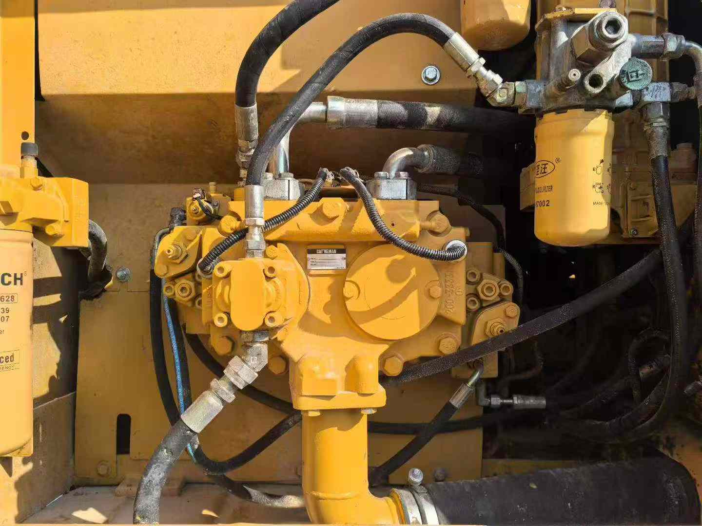 Buy Caterpillar 320A Used Excavator / 6