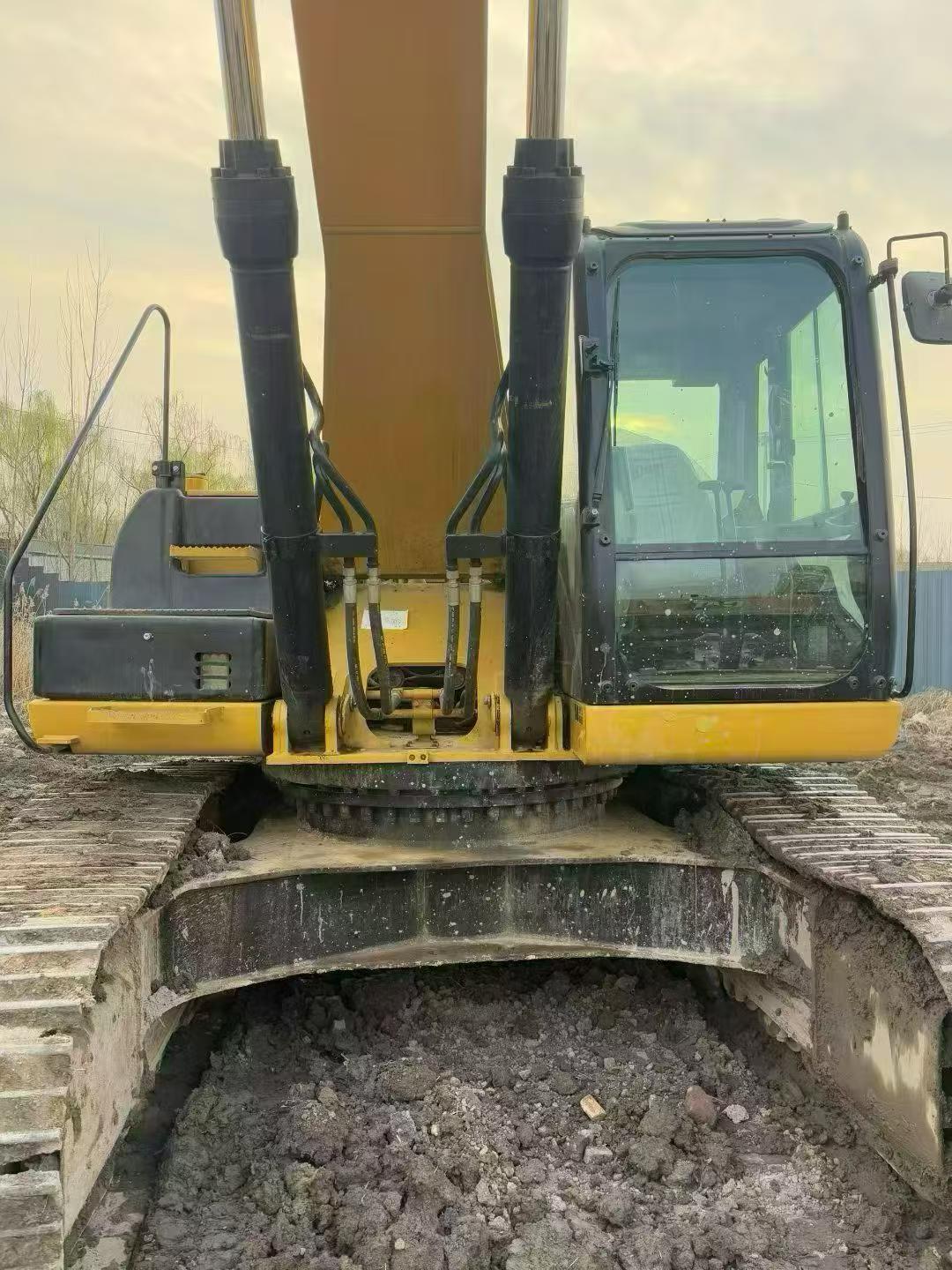 Buy Caterpillar 336E Used Excavator / 5
