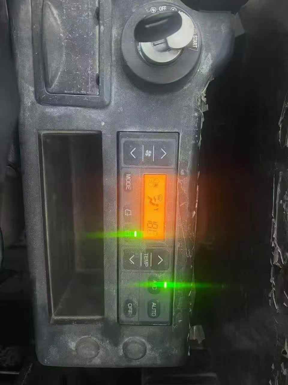 Buy Hitachi EX70 Used Excavator / 8