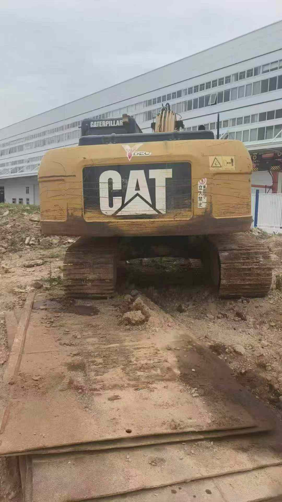 Buy Caterpillar 320A Used Excavator / 6