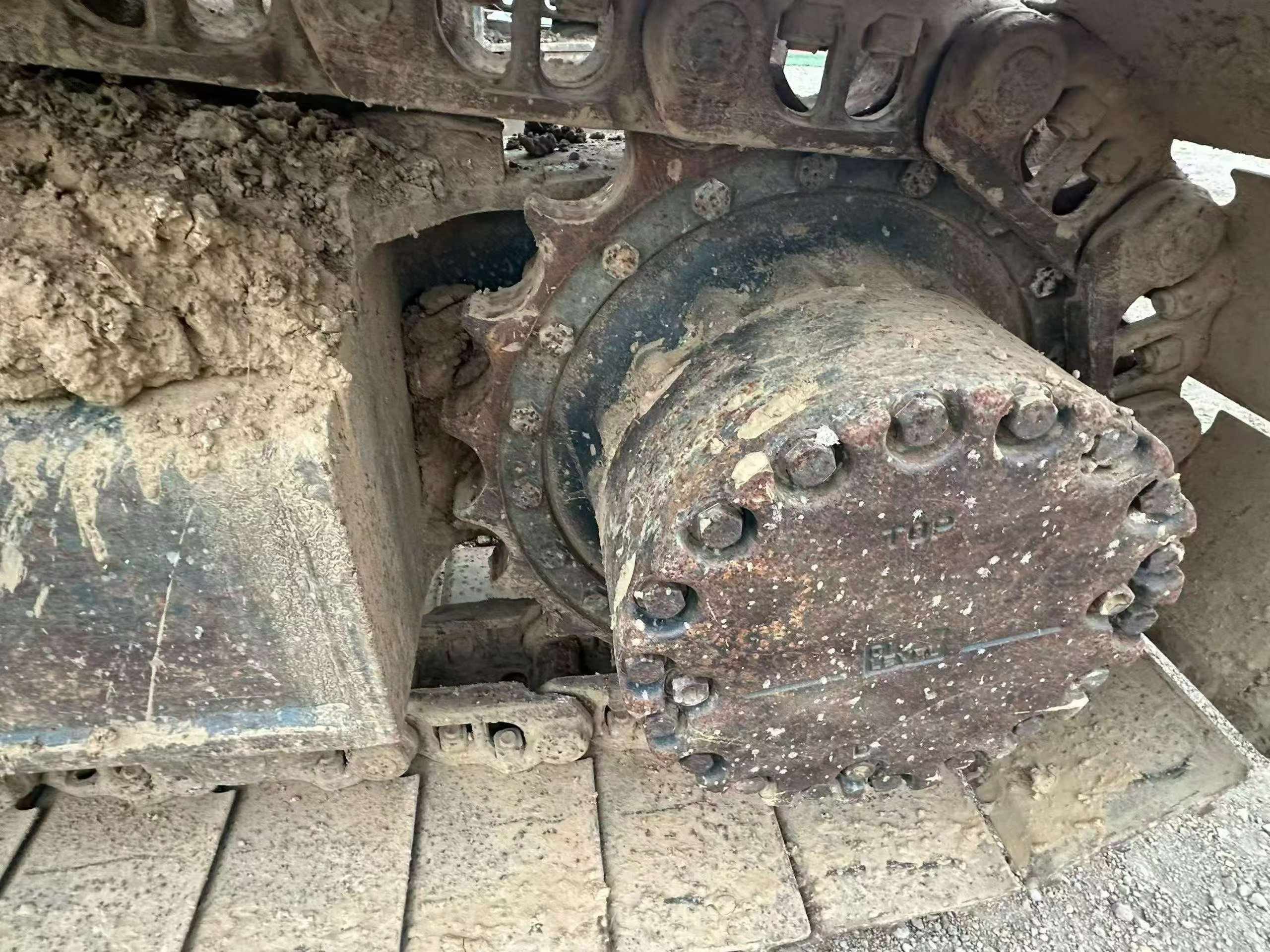 Buy Komatsu PC200-8 Used Excavator / 5