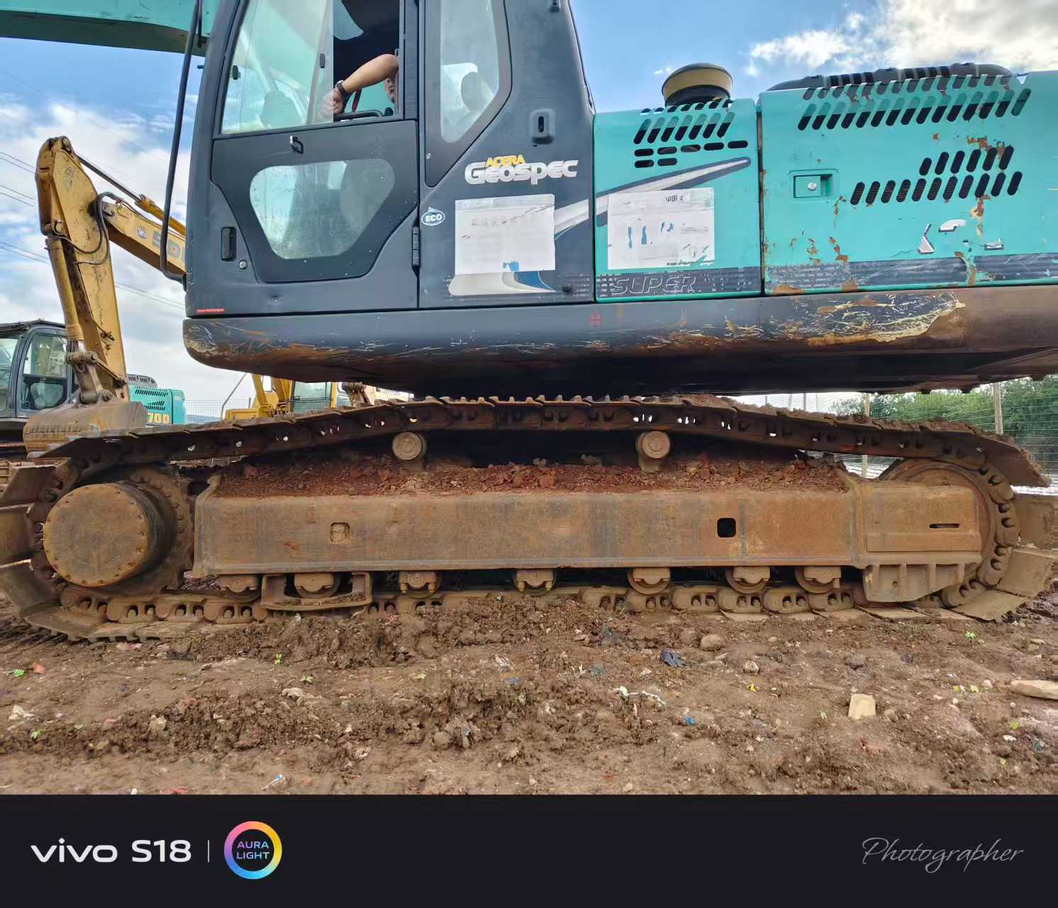 Buy Kobelco SK2008 Used Excavator / 6