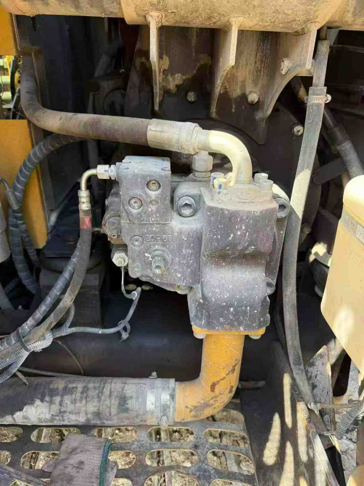 Buy Sany SY70C Used Excavator / 6