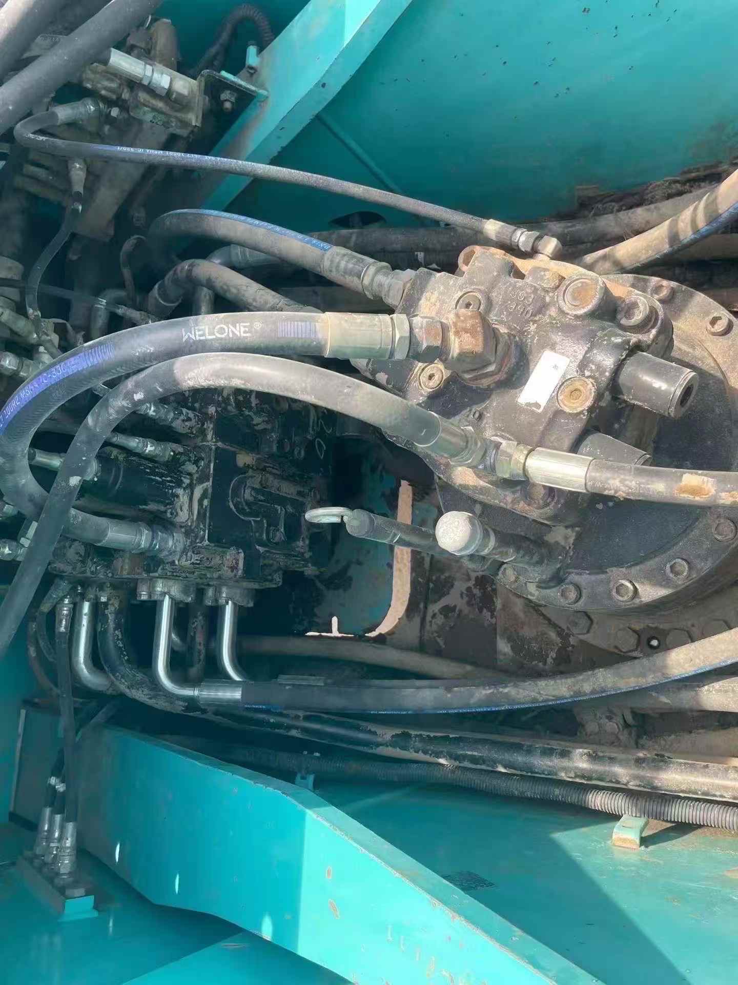 Buy Kobelco SK260 Used Excavator / 5