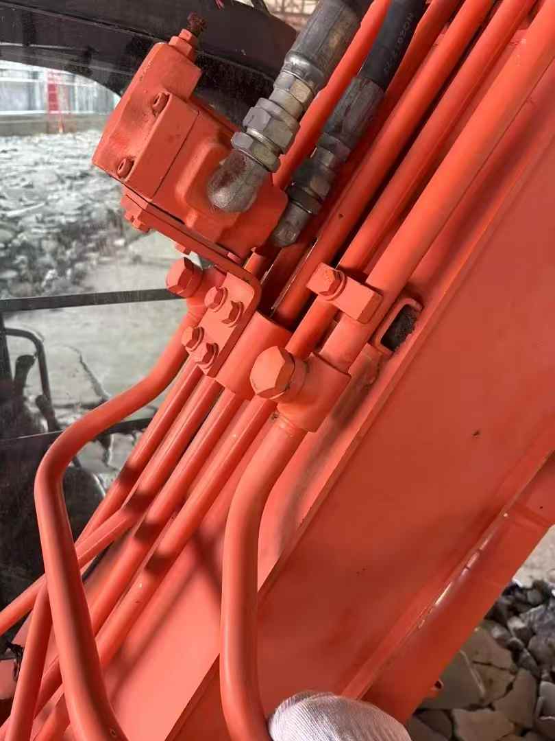 Buy Hitachi EX70 Used Excavator / 3