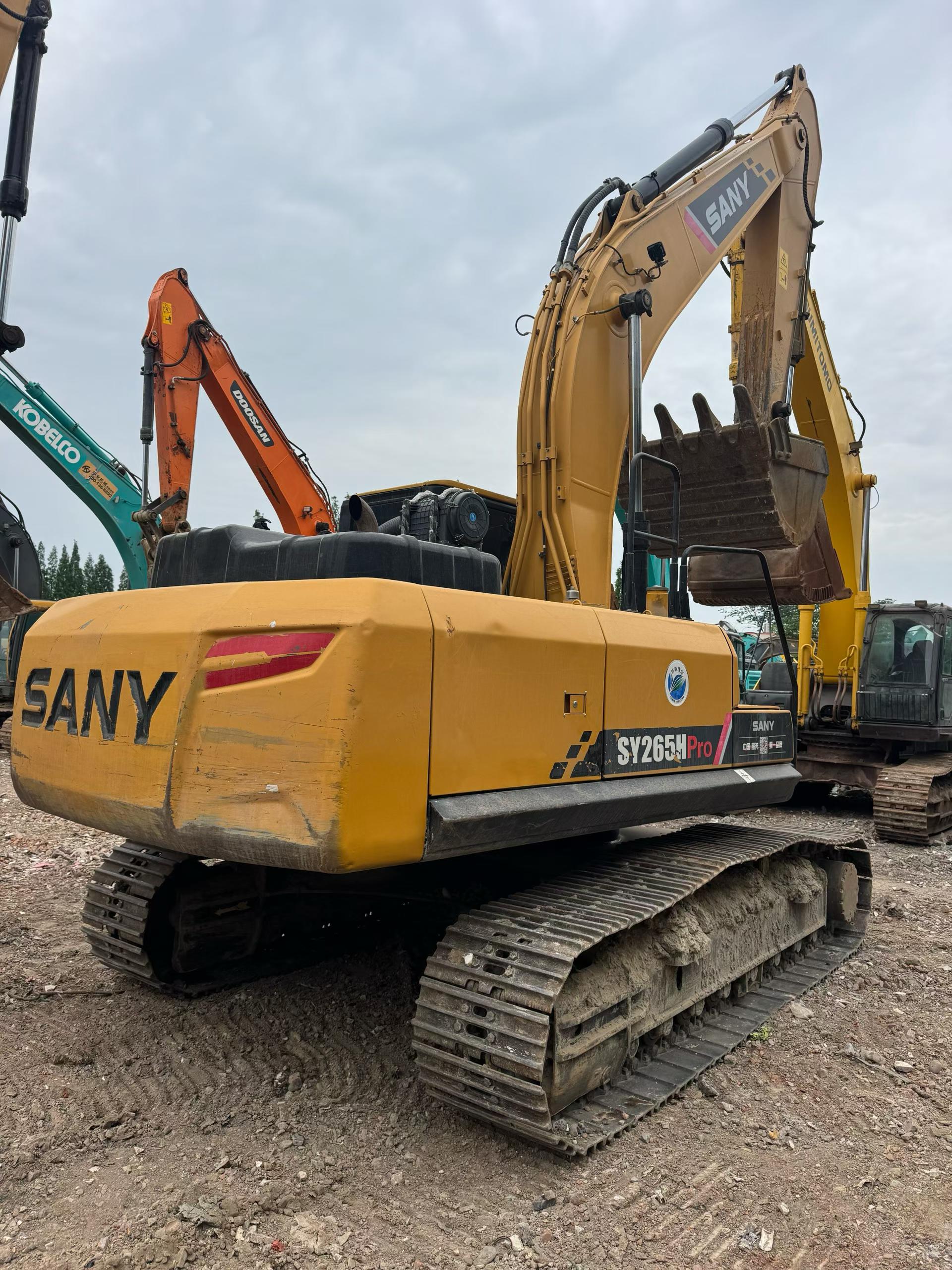 Buy Sany SY225H Used Excavator / 3