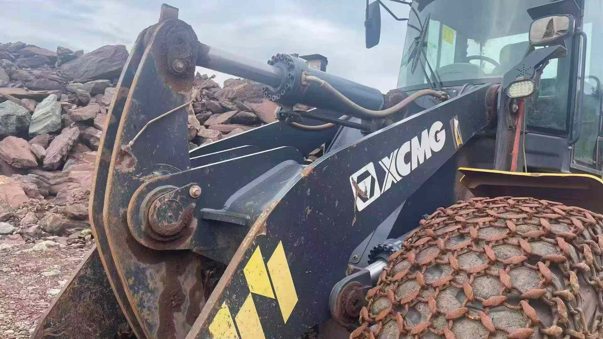 Buy XCMG XC958 Used Excavator / 2