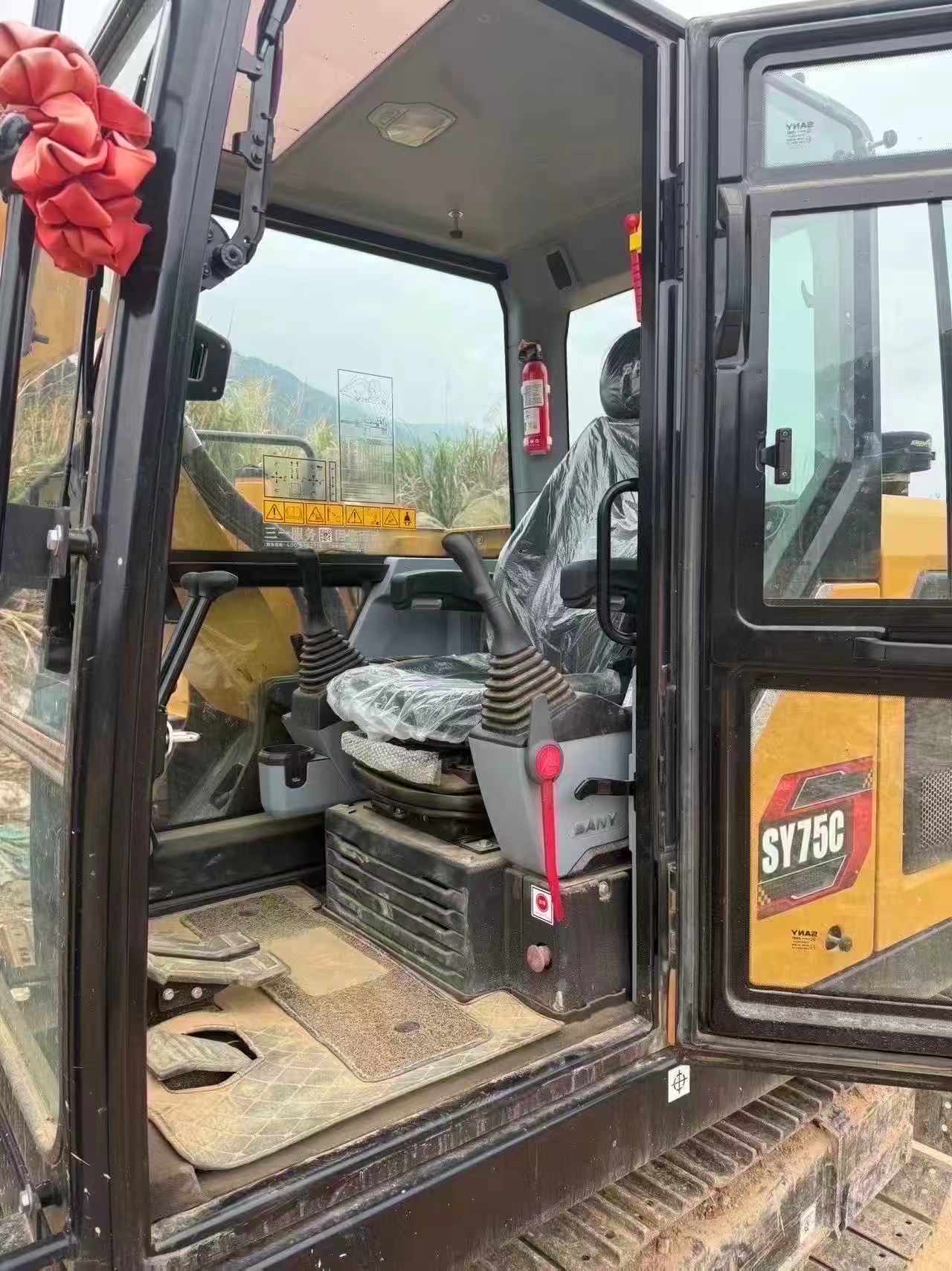 Buy Sany SY75 Used Excavator / 5