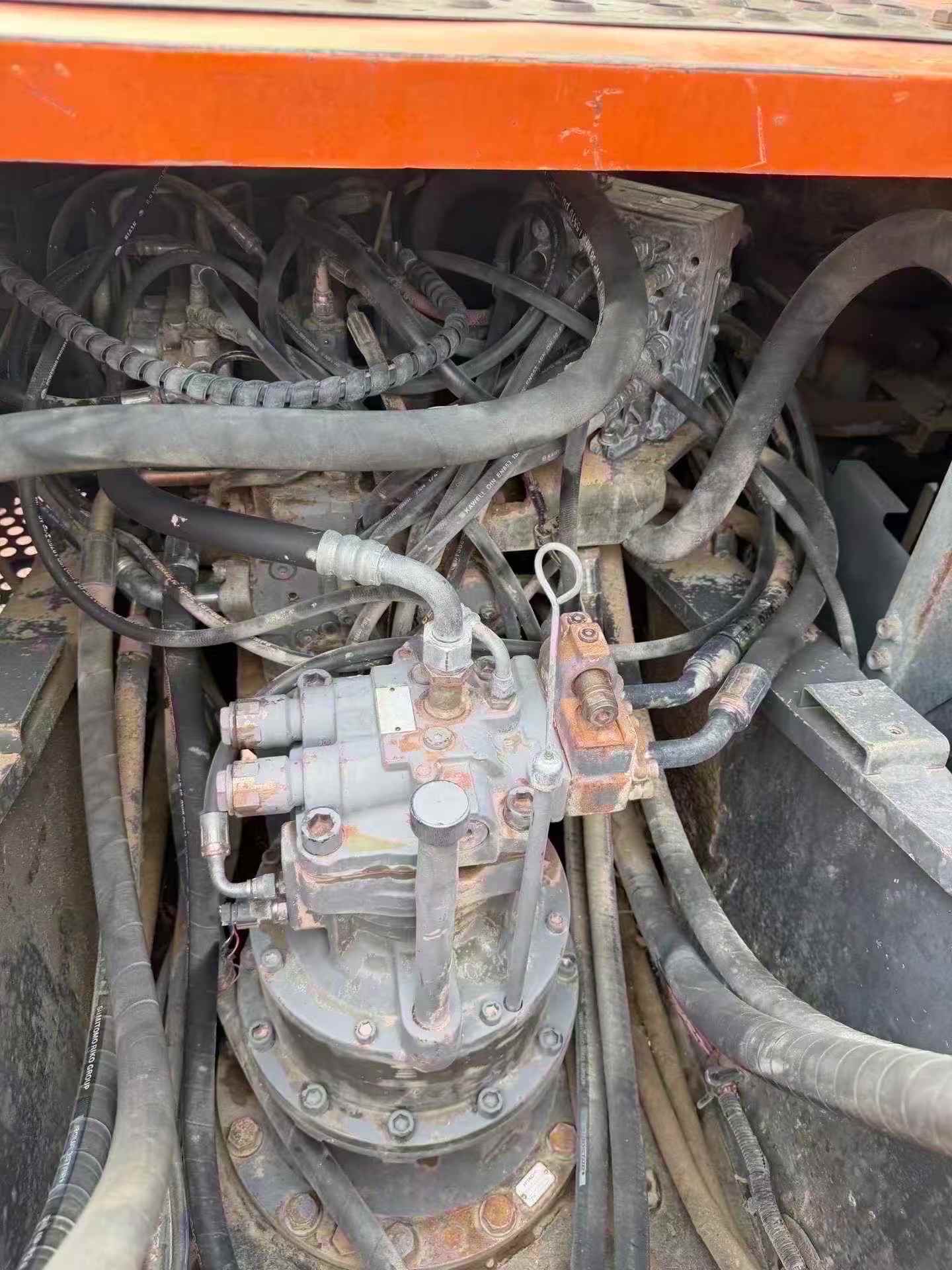 Buy Hitachi EX200 Used Excavator / 7