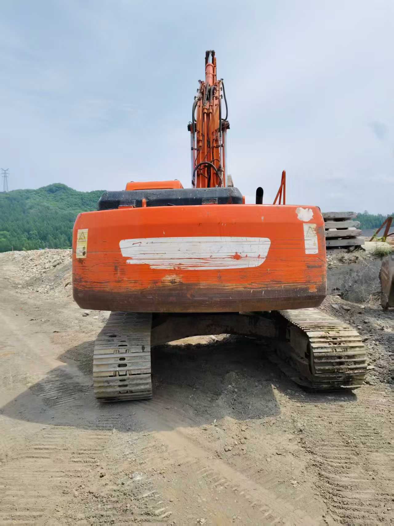 Buy Doosan DH225-7 Used Excavator / 3